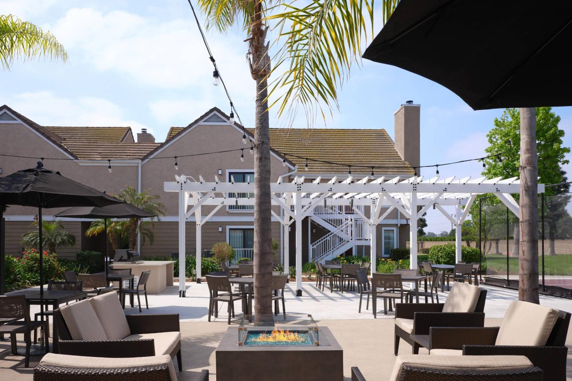 Residence Inn Costa Mesa Newport Beach Ngoại thất bức ảnh